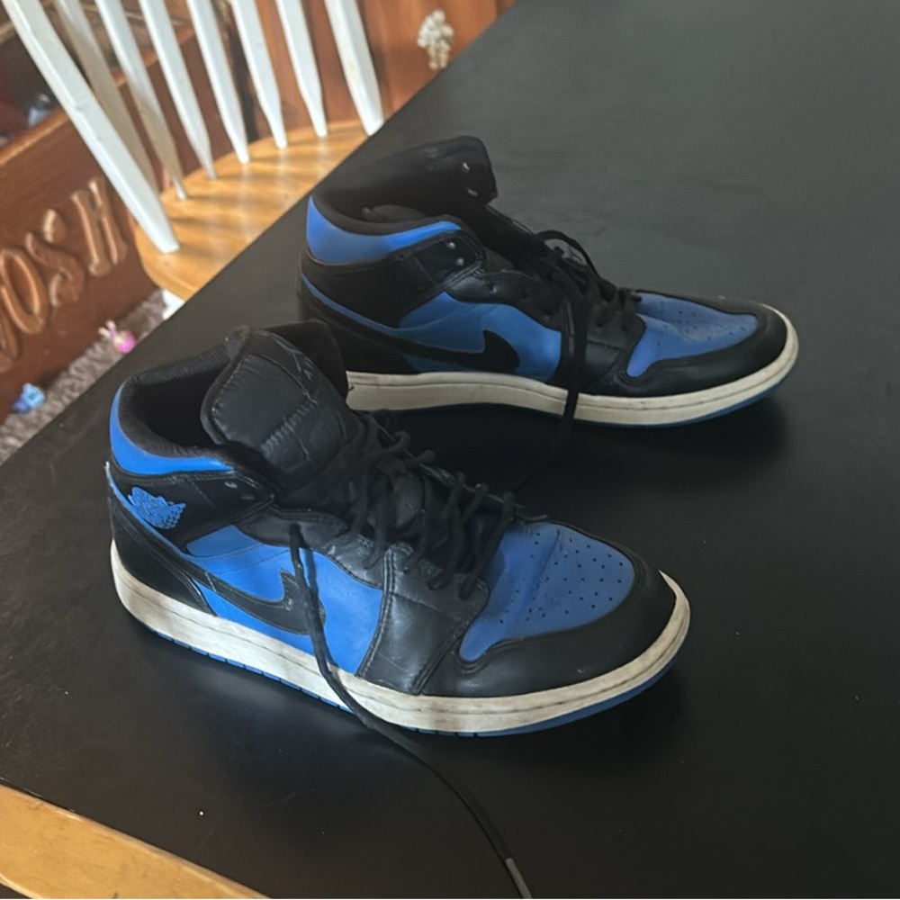Nike Men's Black and Blue Sneakers